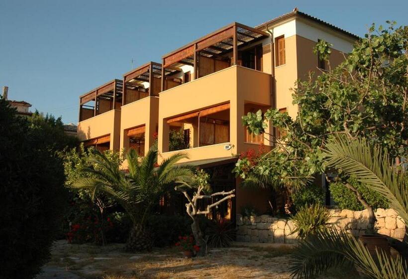 Rastoni Hotel Aegina