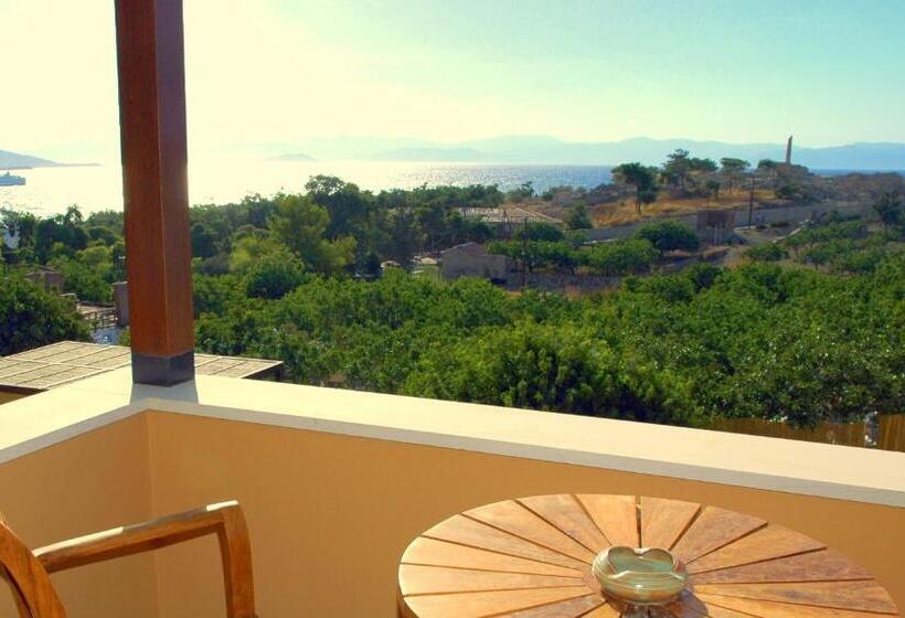 Rastoni Hotel Aegina