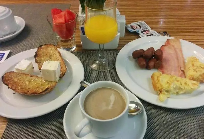 Sokolska Youth Hostel