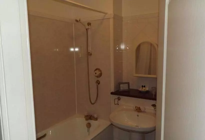 The Hotel Broughty Ferry