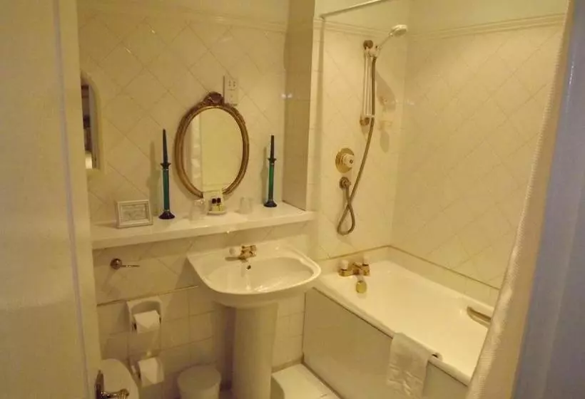 The Hotel Broughty Ferry