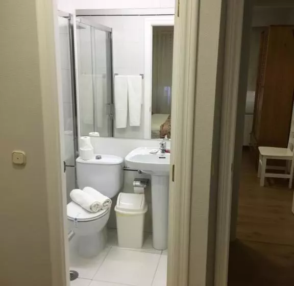 Majatalo Hostal Restaurante Alarico