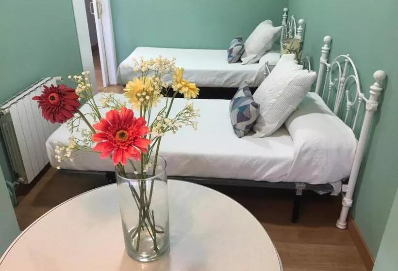 Majatalo Hostal Restaurante Alarico