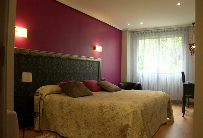 פנסיון Mélida Ostatua