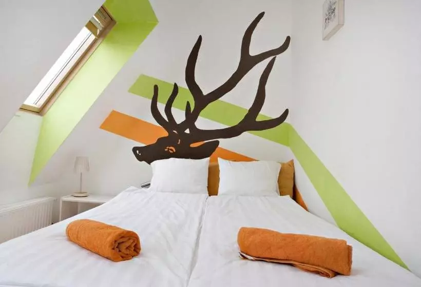 Bell Hostel & Guesthouse