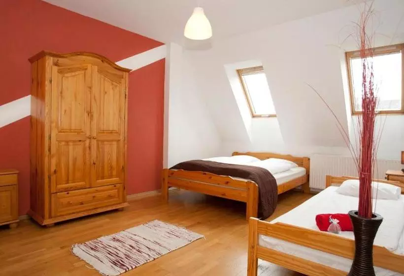 Bell Hostel & Guesthouse