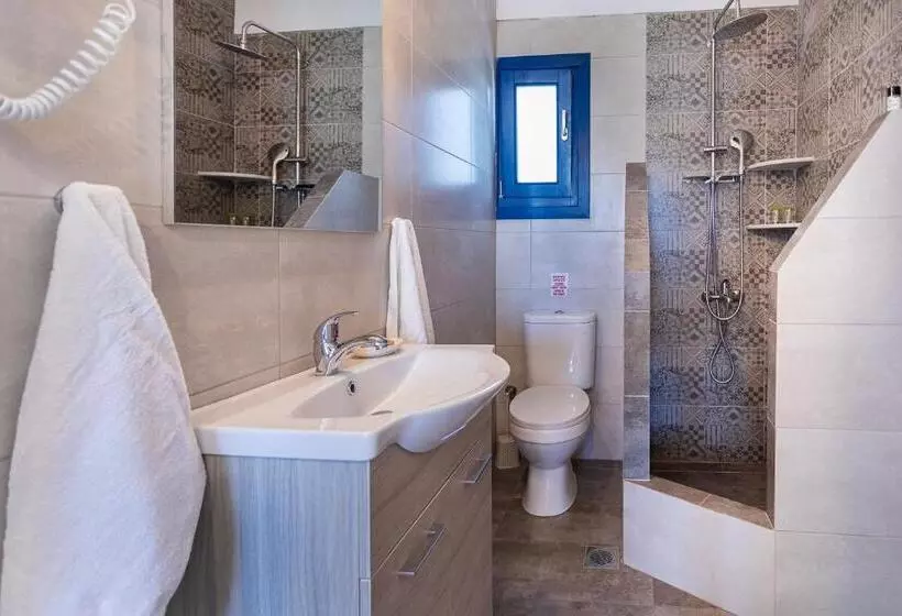 هتل Alexandros By The Beach   Serifos