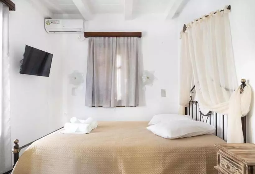 هتل Alexandros By The Beach   Serifos