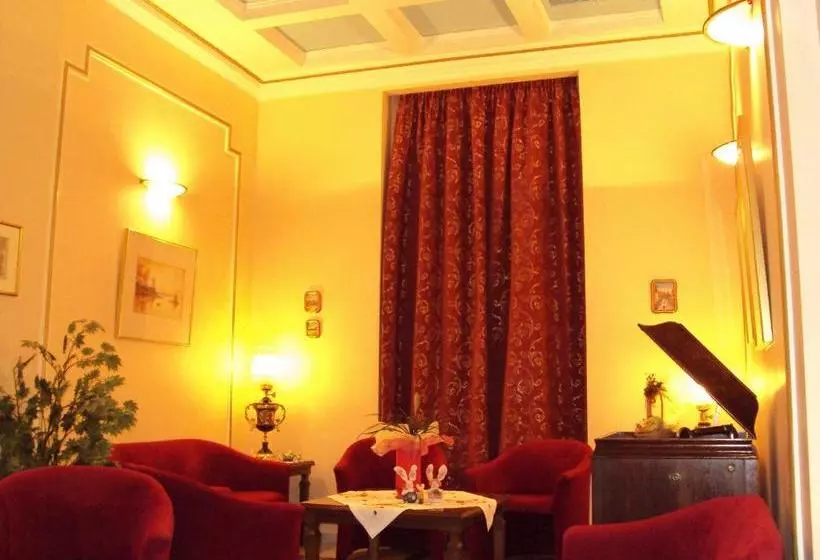 Astoria Hotel Traditional