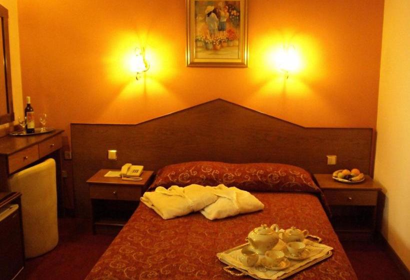 Astoria Hotel Traditional