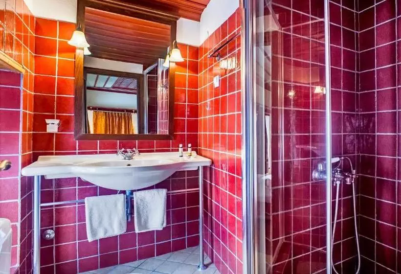 هتل Dias Guesthouse