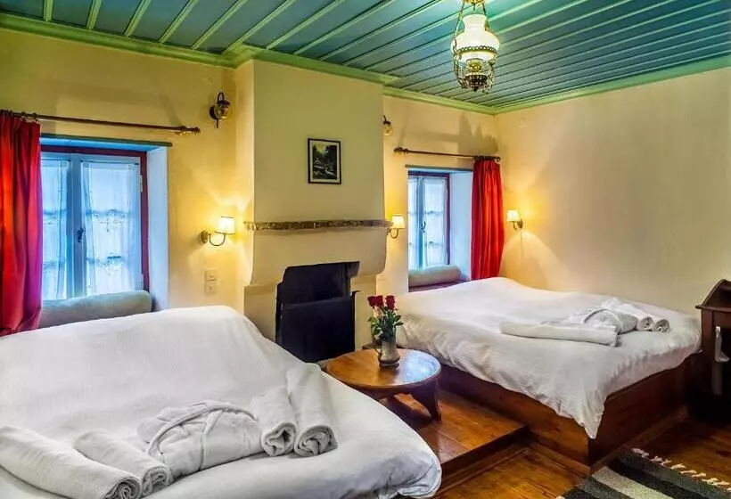 هتل Dias Guesthouse