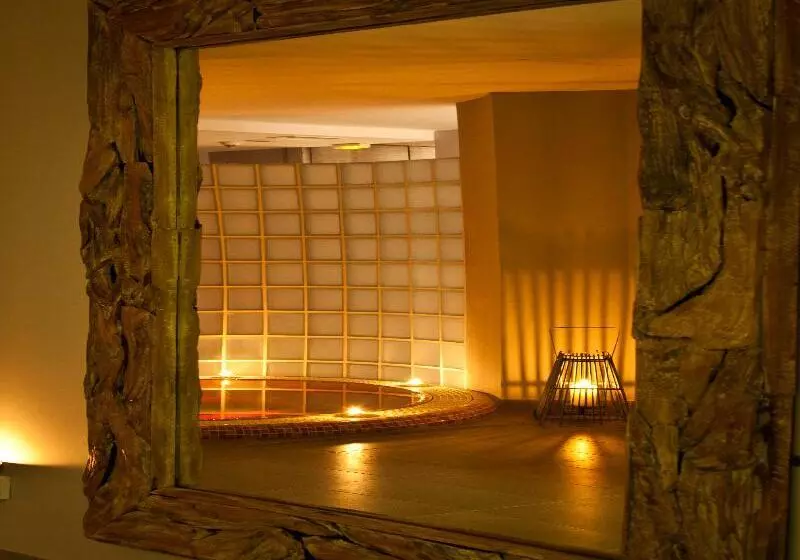 Отель Du Lac Congress Center & Spa