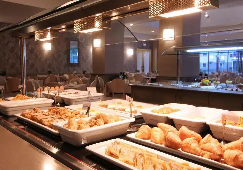 Отель Du Lac Congress Center & Spa