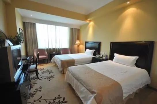 Otel Golden Dome International