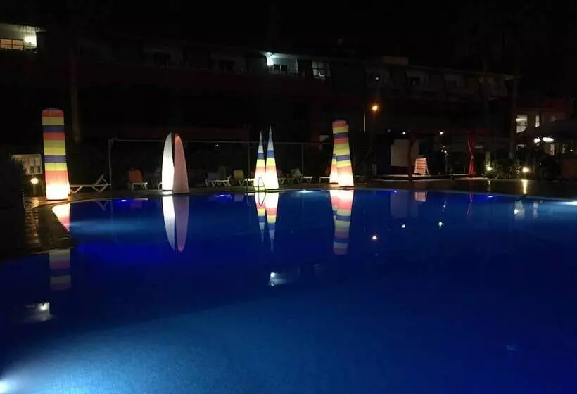 ホテル Grand Bahama Beach