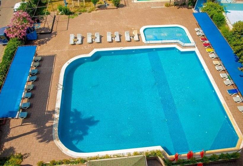 فندق Grand Bahama Beach