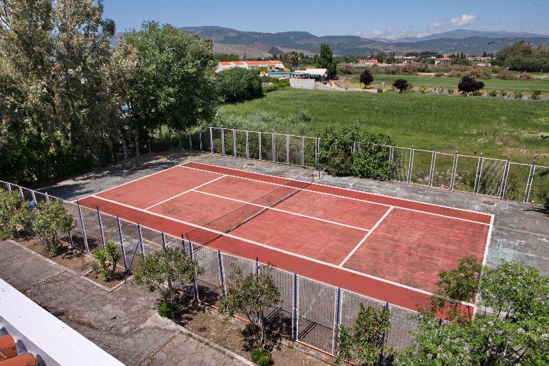 ホテル Kalloni Bay