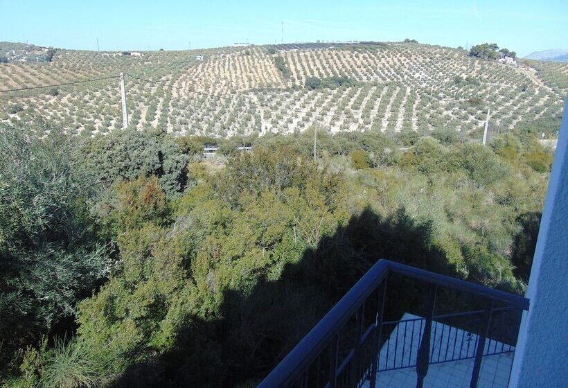 هتل Sierra De Araceli Lucena