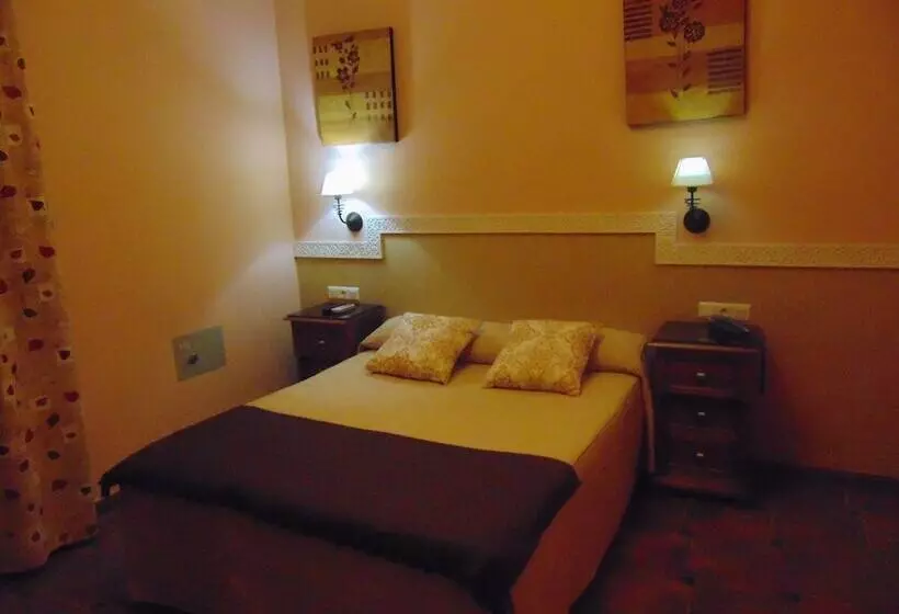 Hotel Sierra De Araceli Lucena