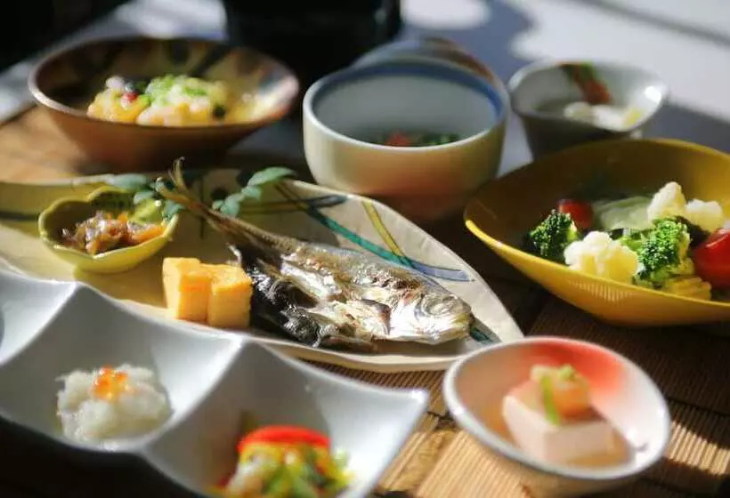 בית מלון כפרי Asagirinomieru Yado Yufuin Hanayoshi