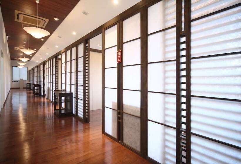 בית מלון כפרי Asagirinomieru Yado Yufuin Hanayoshi