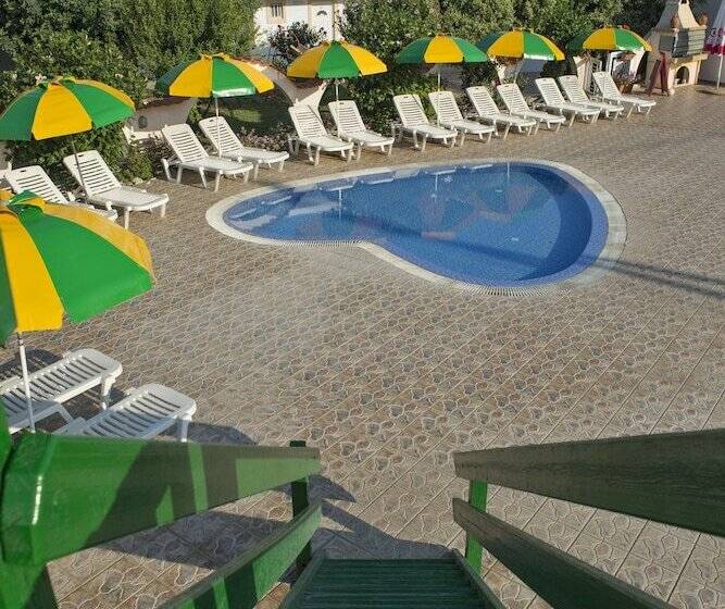 Fili Hotel Apartments