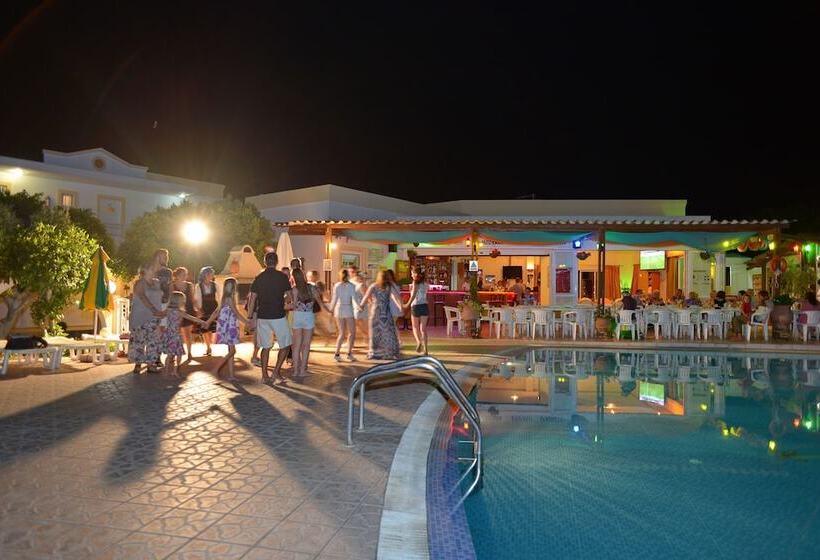 Fili Hotel Apartments