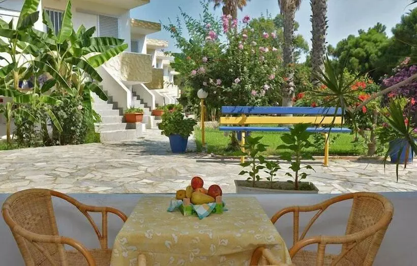 Fili Hotel Apartments