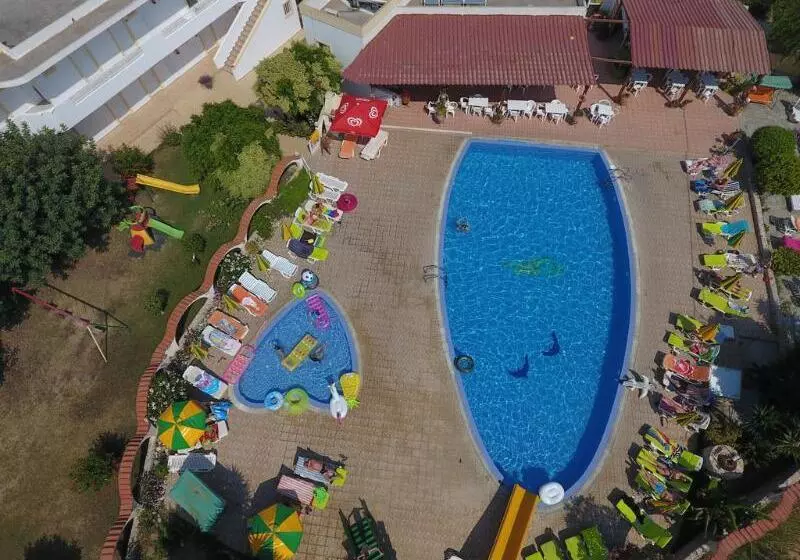 Fili Hotel Apartments