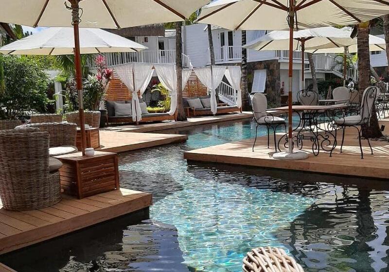 ホテル Hôtel 20 Degrés Sud   Relais & Châteaux