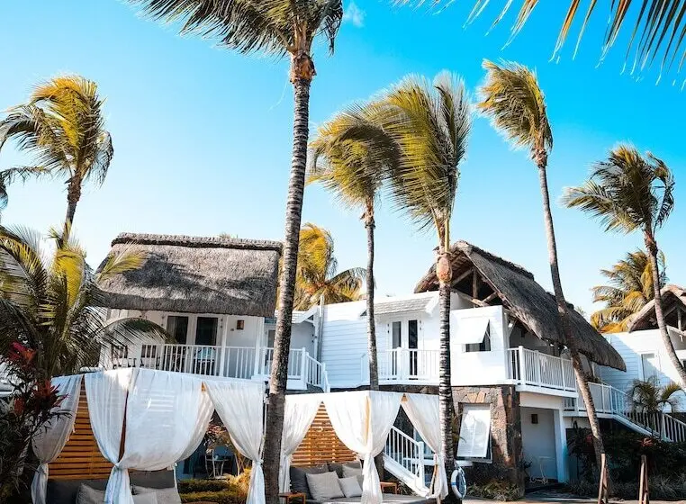 هتل Hôtel 20 Degrés Sud   Relais & Châteaux