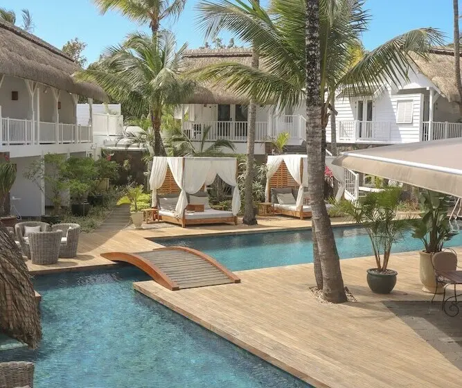 هتل Hôtel 20 Degrés Sud   Relais & Châteaux