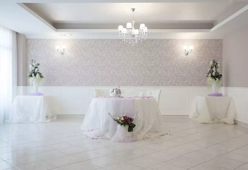 ホテル Leon Ristorante Al Cavallino Rosso