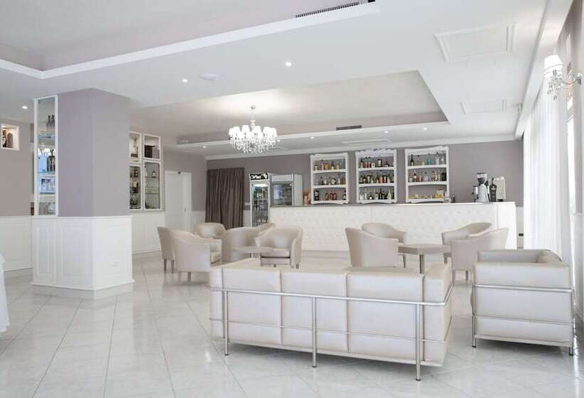 酒店 Leon Ristorante Al Cavallino Rosso