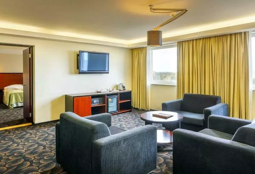 هتل Meresuu Spa &