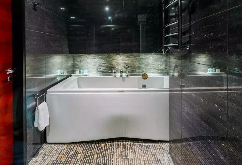 هتل Meresuu Spa &