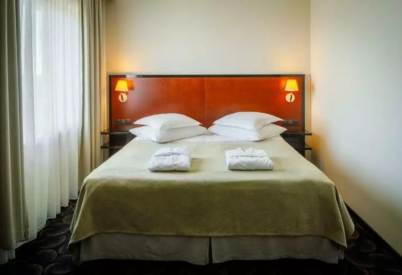 هتل Meresuu Spa &