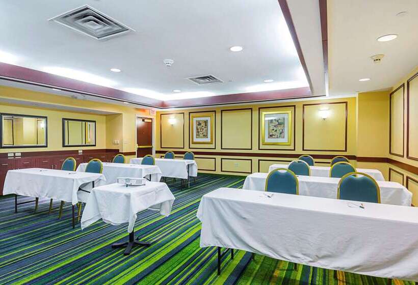 Отель Quality Inn Bostonrevere