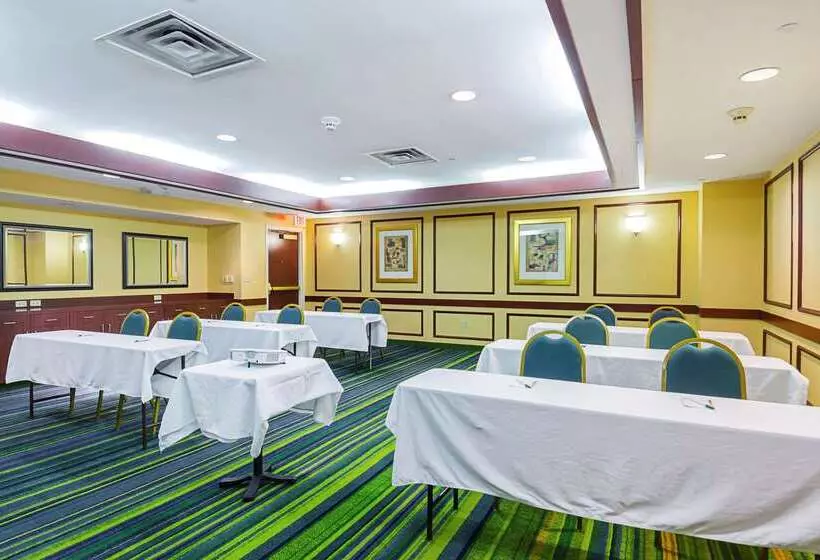 酒店 Quality Inn Bostonrevere