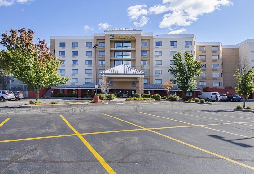 Отель Quality Inn Bostonrevere