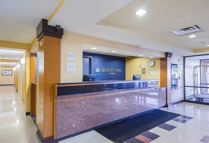 酒店 Quality Inn Bostonrevere