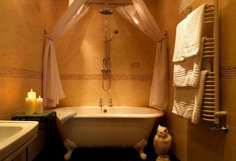 Отель Winteringham Fields - Restaurant with rooms