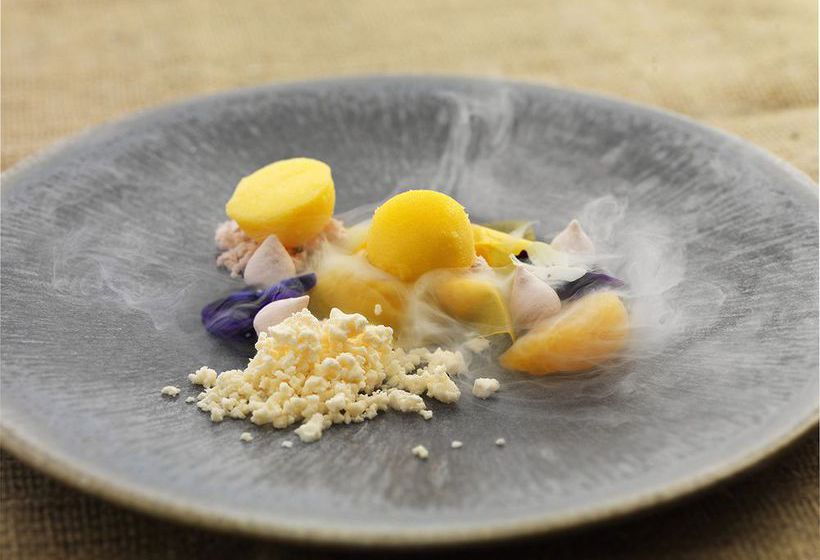 Отель Winteringham Fields - Restaurant with rooms