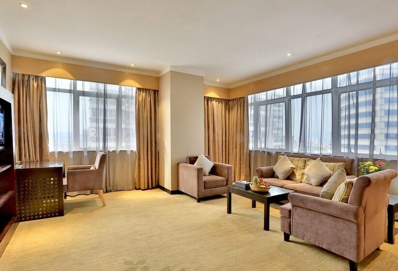 Отель Yiwu Bali Plaza