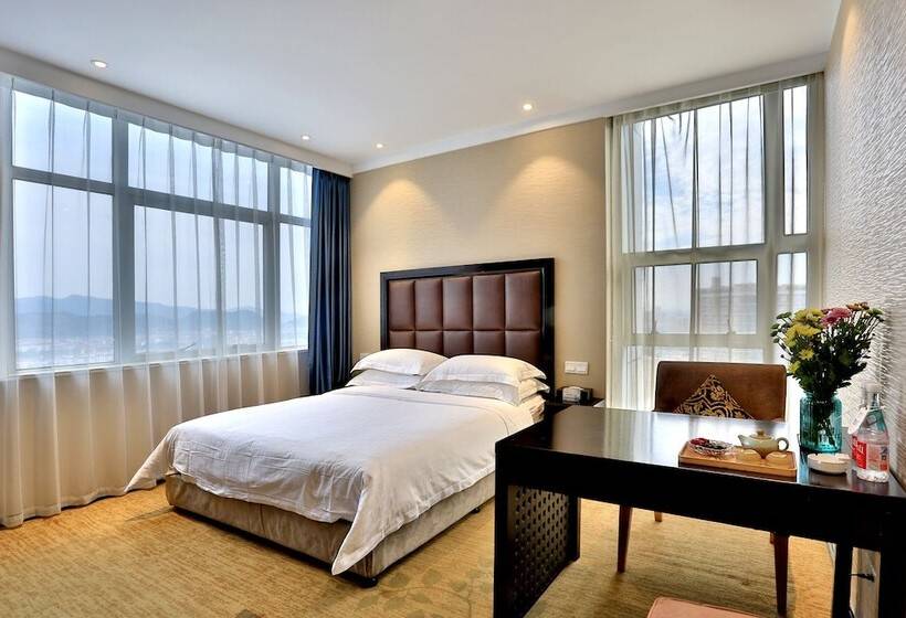 Отель Yiwu Bali Plaza