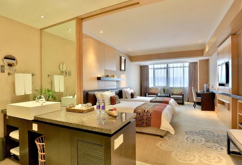 Отель Yiwu Bali Plaza