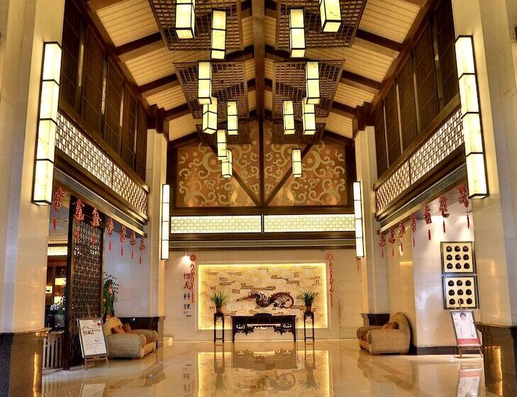 Отель Yiwu Bali Plaza