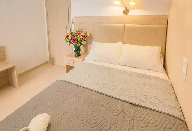 Mastorakis Hotel And Studios