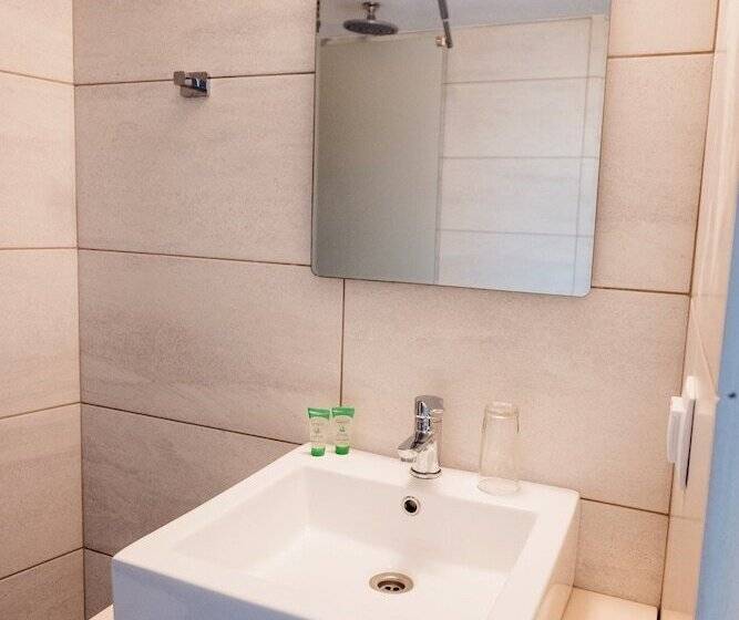 Mastorakis Hotel And Studios